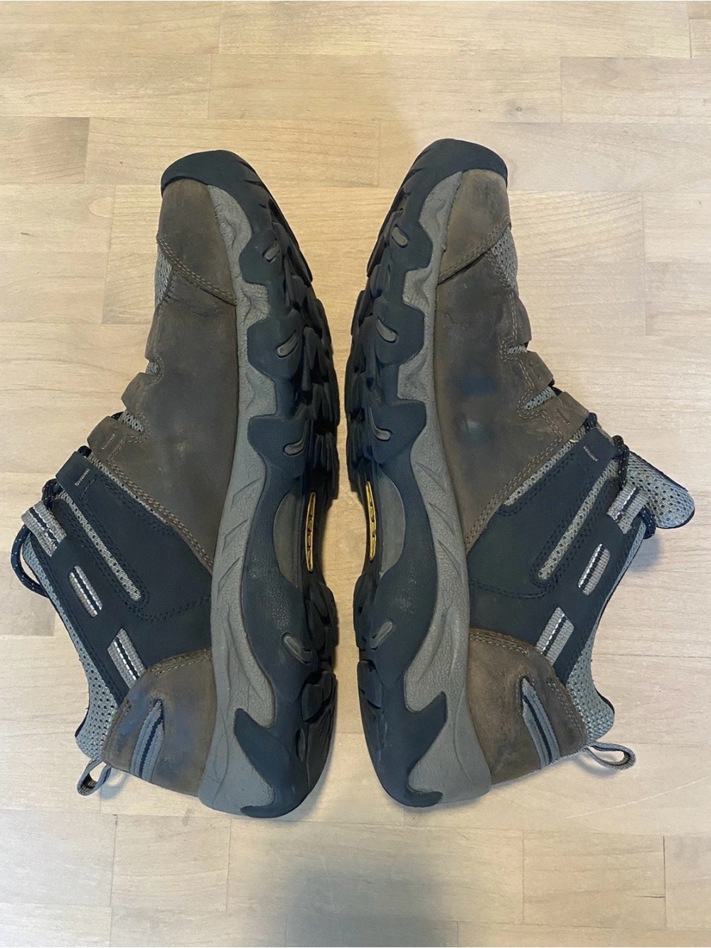 Keen Men's Steens Vent Hiking Shoes Size 14 - Picture 3 of 9